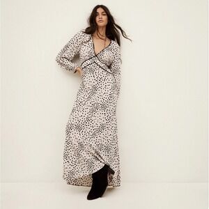NWT ba&sh Derby Maxi Dress Ecru
Black Contrast Puff Sleeve Sz Medium